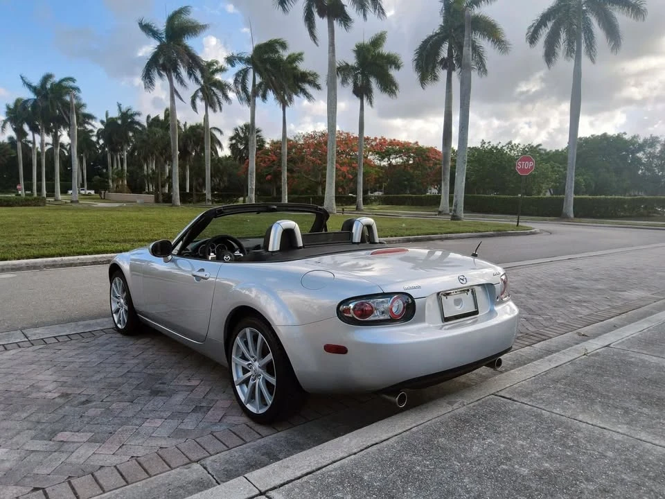 2006 Mazda NC MX-5 Miata - Image 5 of 20