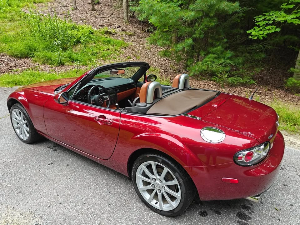 2006 Mazda NC MX-5 Miata - Image 10 of 20
