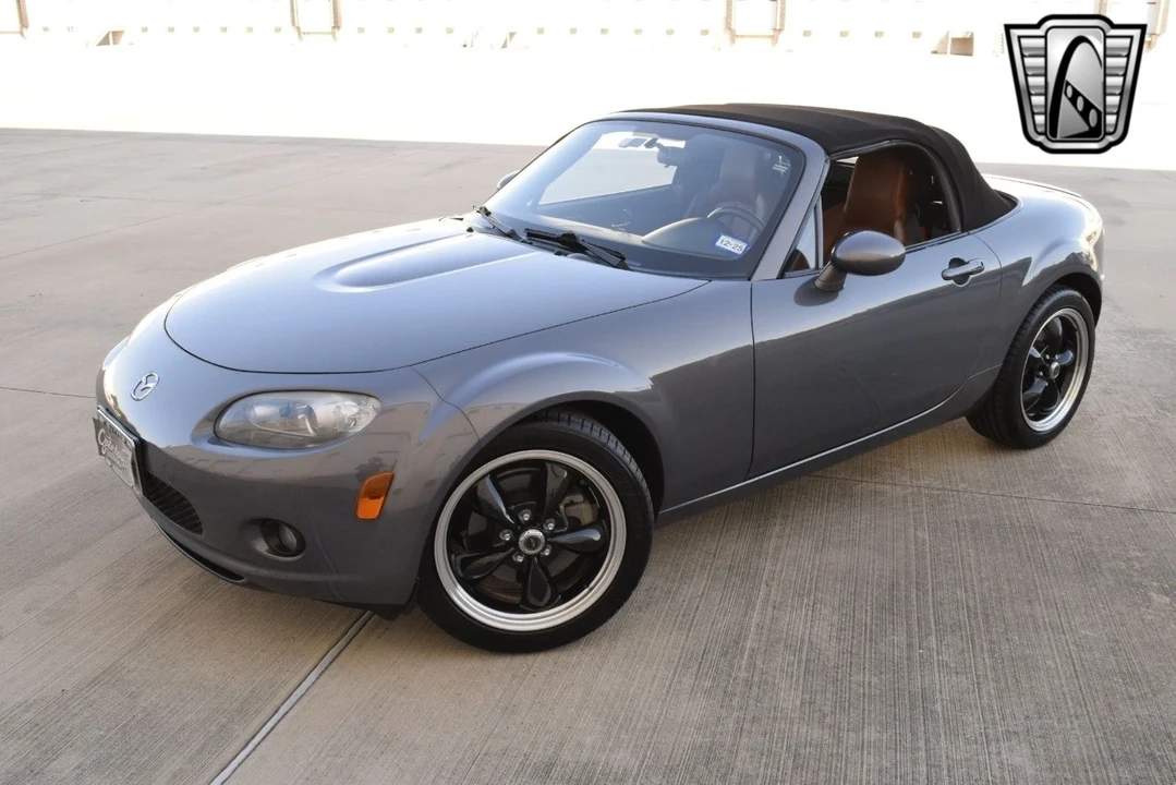 2006 Mazda NC MX-5 Miata - Image 5 of 12