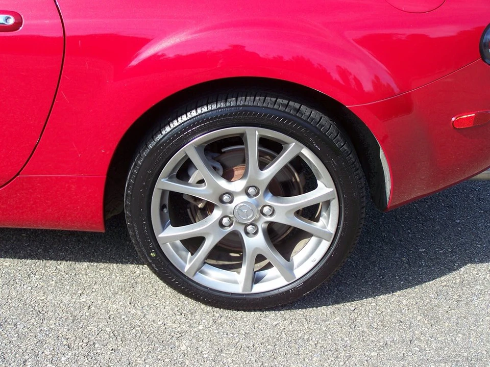 2006 Mazda NC MX-5 Miata - Image 17 of 21