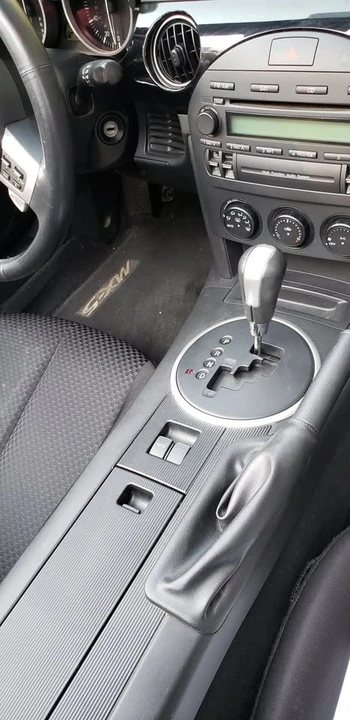 2006 Mazda NC MX-5 Miata - Image 15 of 17