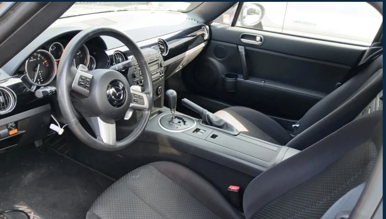 2006 Mazda NC MX-5 Miata - Image 4 of 7