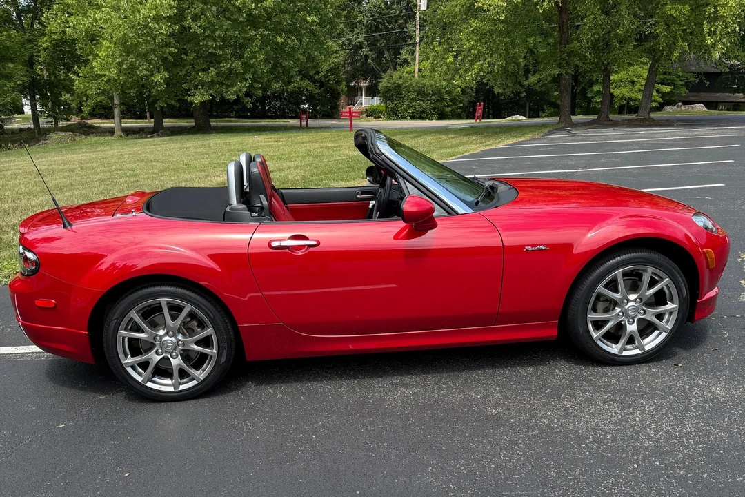 2006 Mazda NC MX-5 Miata - Image 3 of 31
