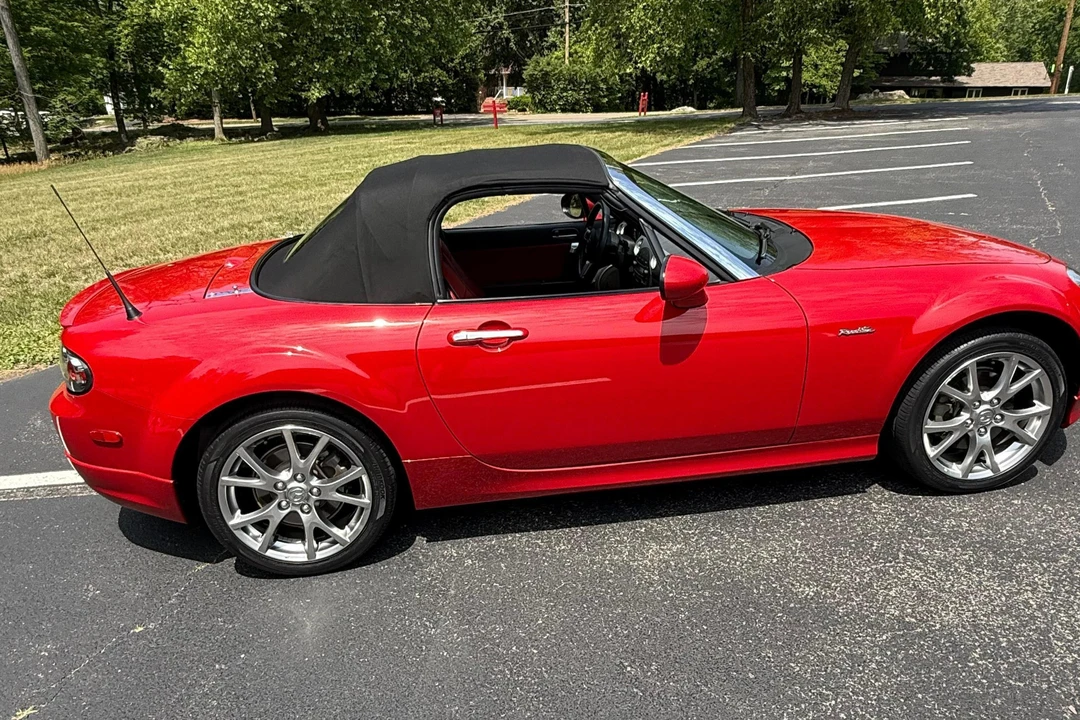 2006 Mazda NC MX-5 Miata - Image 22 of 31