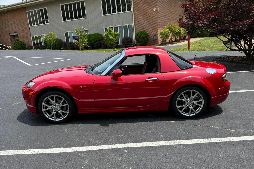 2006 Mazda NC MX-5 Miata - Image 8 of 31