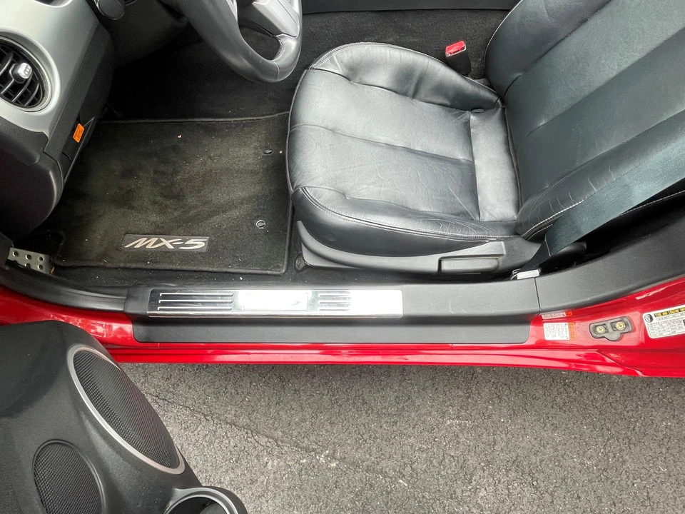 2006 Mazda NC MX-5 Miata - Image 30 of 31