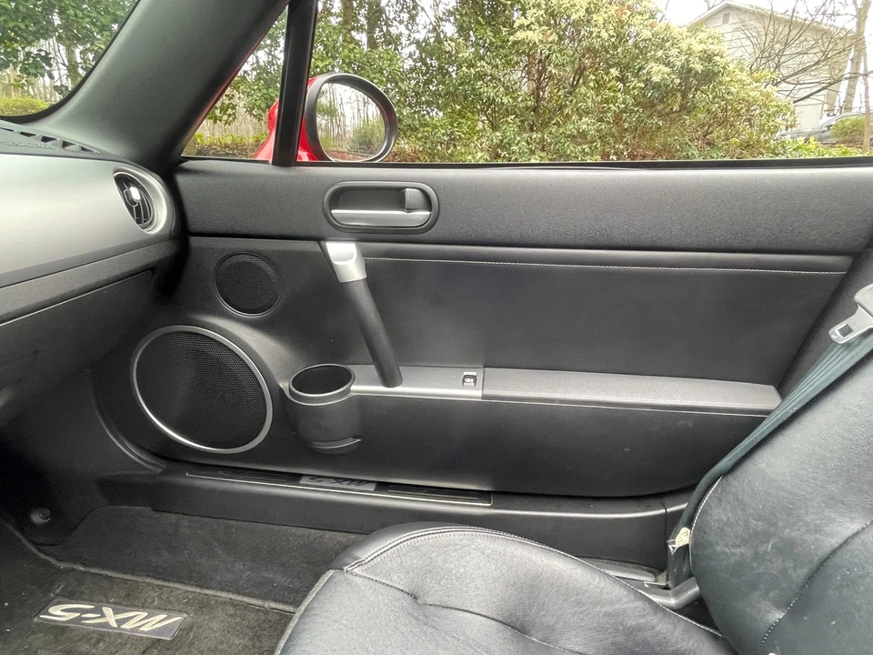 2006 Mazda NC MX-5 Miata - Image 29 of 31