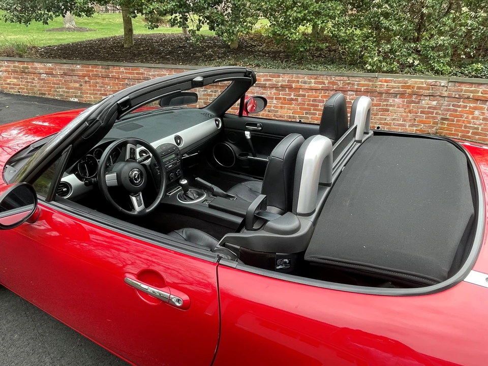 2006 Mazda NC MX-5 Miata - Image 14 of 31