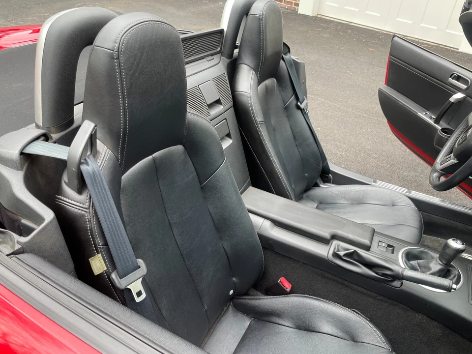 2006 Mazda NC MX-5 Miata - Image 26 of 31