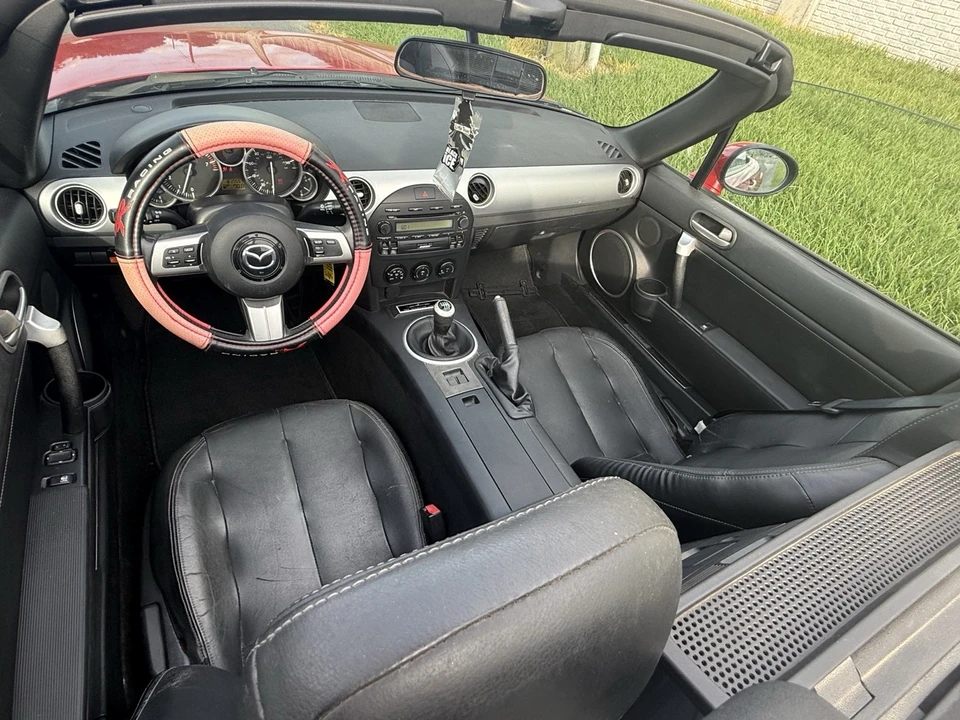 2006 Mazda NC MX-5 Miata - Image 19 of 21