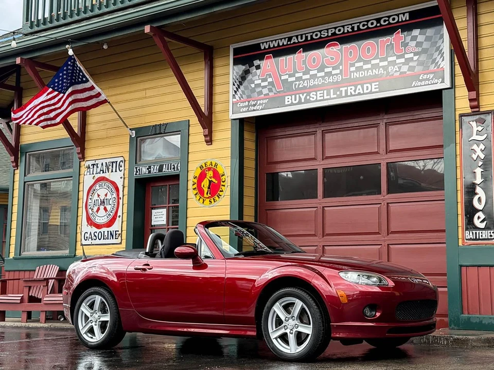 2006 Mazda NC MX-5 Miata - Image 10 of 21