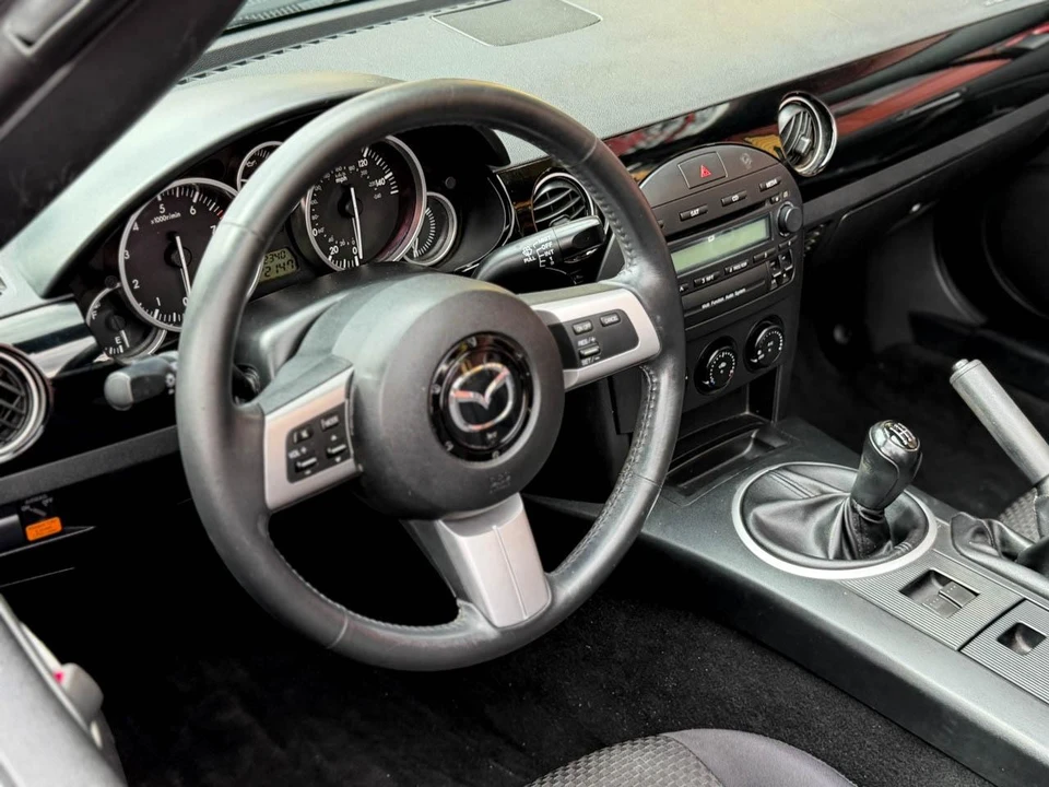 2006 Mazda NC MX-5 Miata - Image 21 of 21