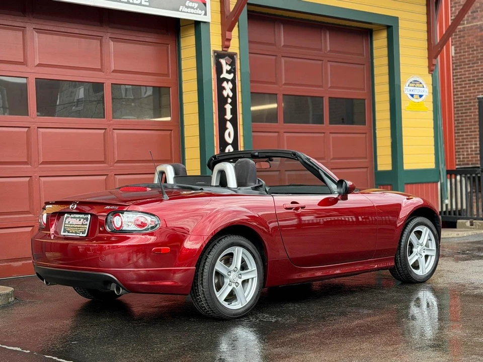 2006 Mazda NC MX-5 Miata - Image 12 of 21