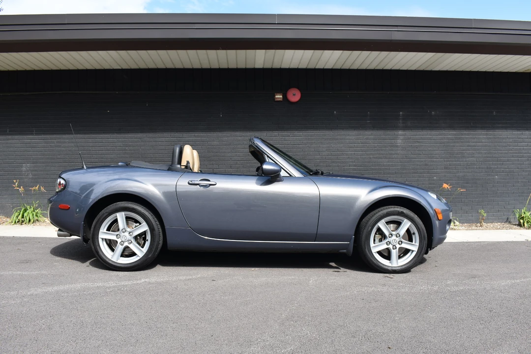 2006 Mazda NC MX-5 Miata - Image 10 of 31