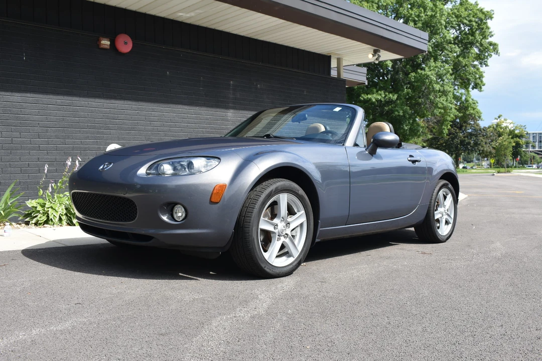 2006 Mazda NC MX-5 Miata - Image 3 of 31