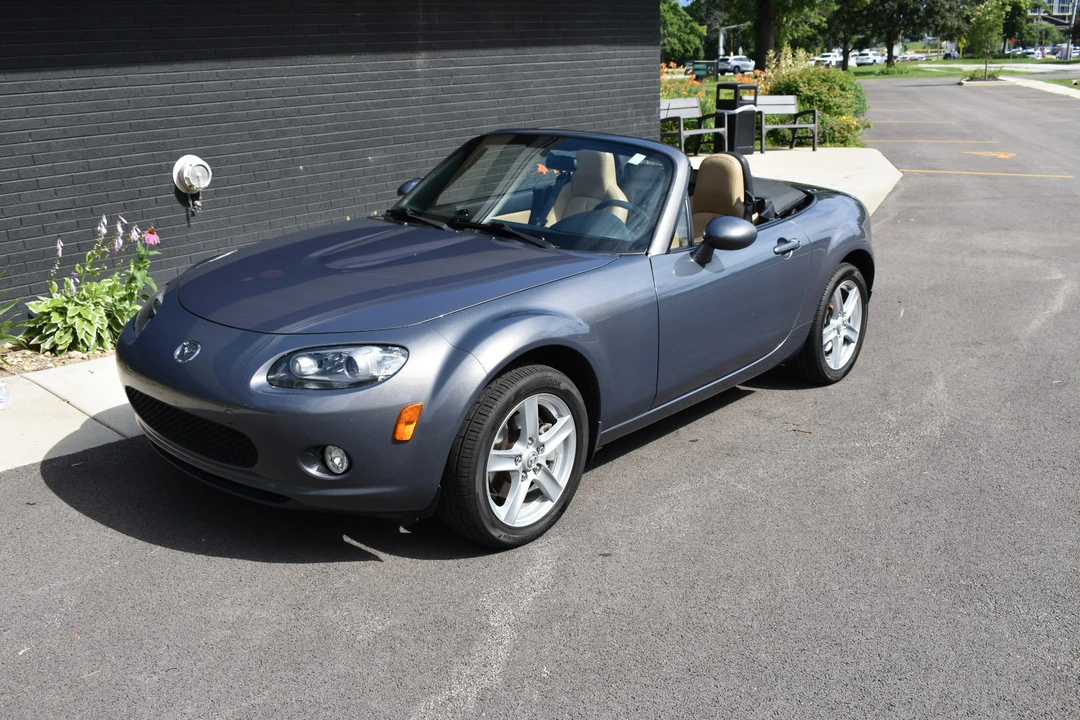 2006 Mazda NC MX-5 Miata - Image 2 of 31