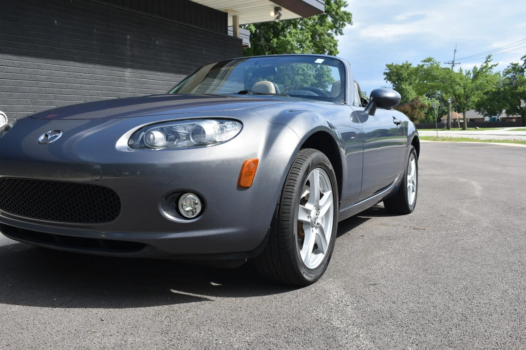 2006 Mazda NC MX-5 Miata - Image 26 of 31