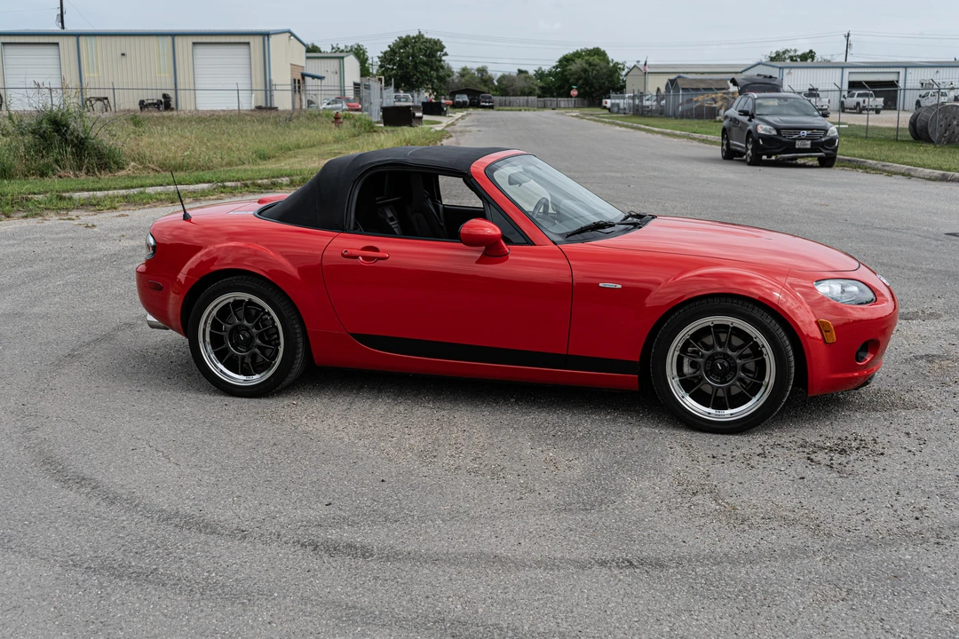 2006 Mazda NC MX-5 Miata - Image 29 of 31