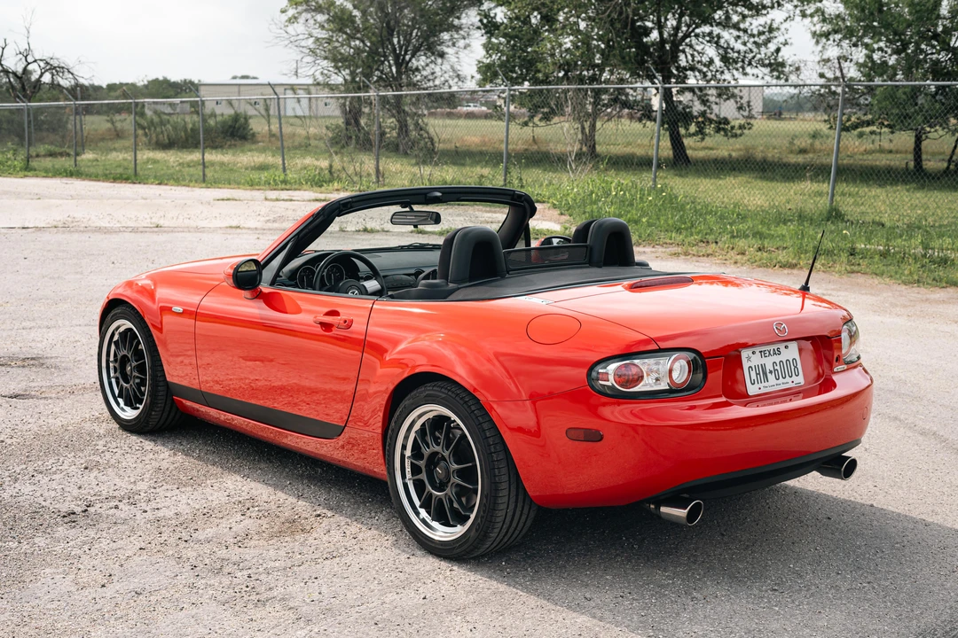 2006 Mazda NC MX-5 Miata - Image 10 of 31