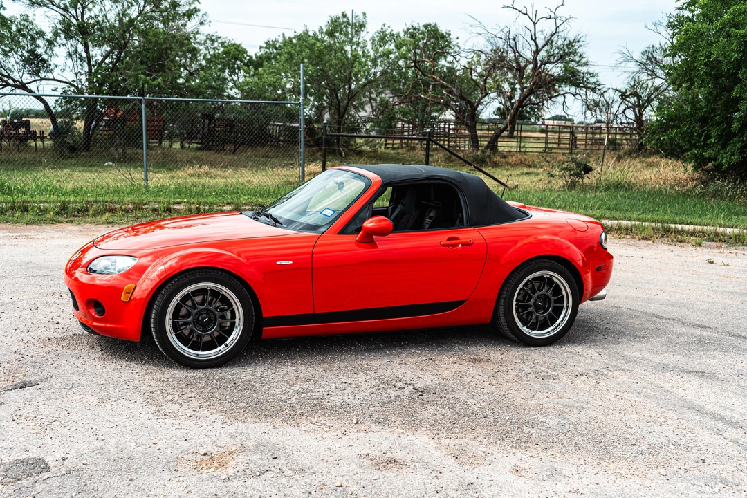 2006 Mazda NC MX-5 Miata - Image 20 of 31