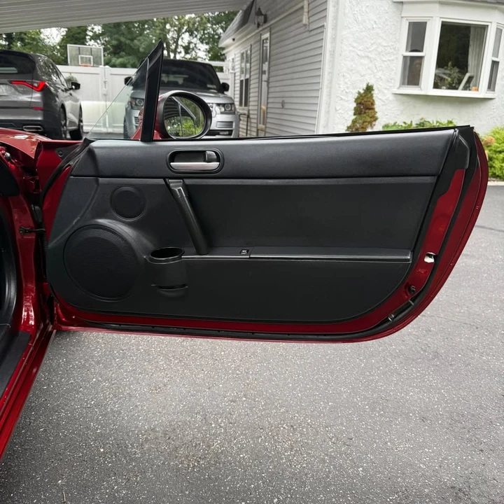 2006 Mazda NC MX-5 Miata - Image 18 of 20