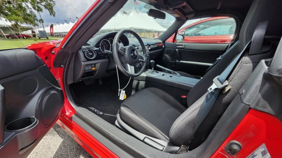2006 Mazda NC MX-5 Miata - Image 15 of 20