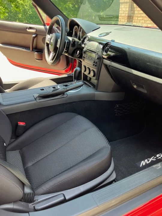 2006 Mazda NC MX-5 Miata - Image 13 of 20