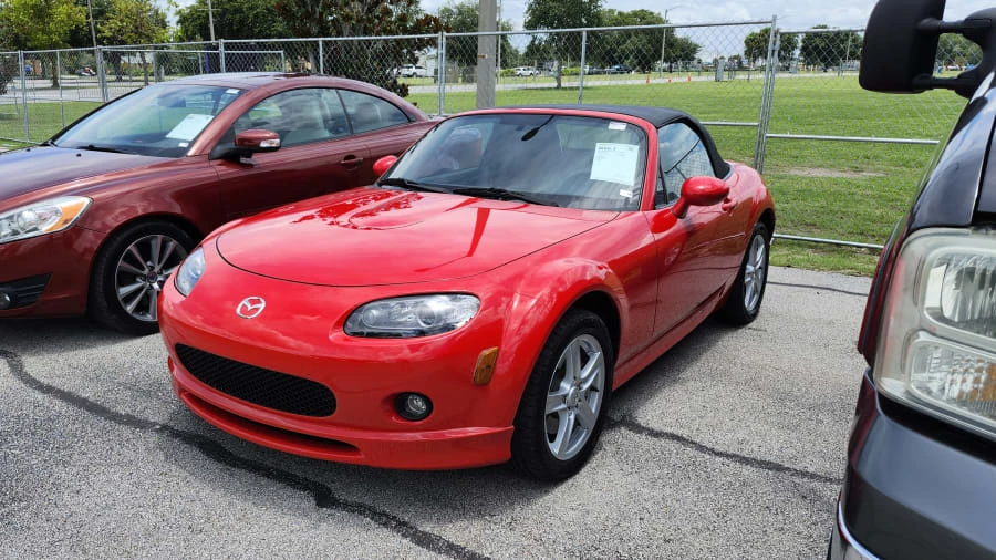 2006 Mazda NC MX-5 Miata - Image 10 of 20