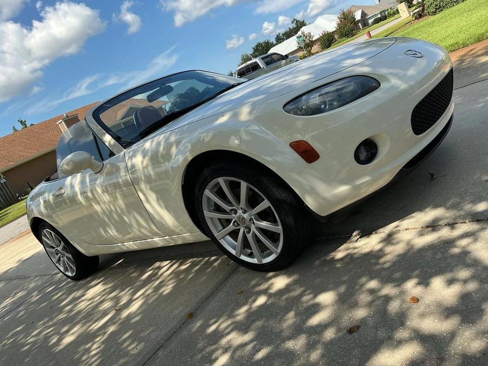 2006 Mazda NC MX-5 Miata - Image 19 of 24
