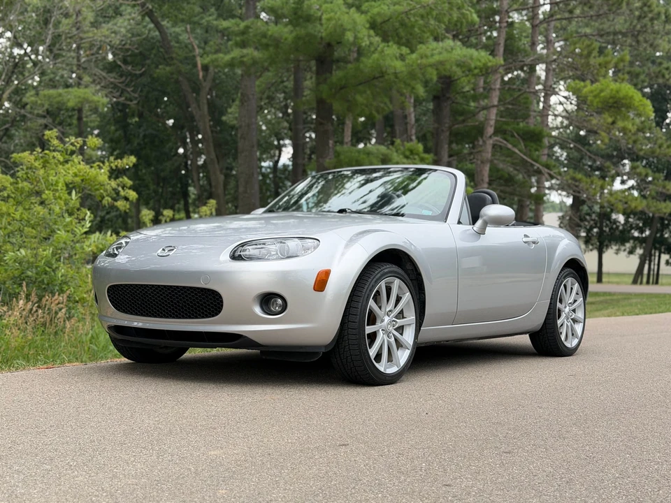 2006 Mazda NC MX-5 Miata - Image 24 of 31