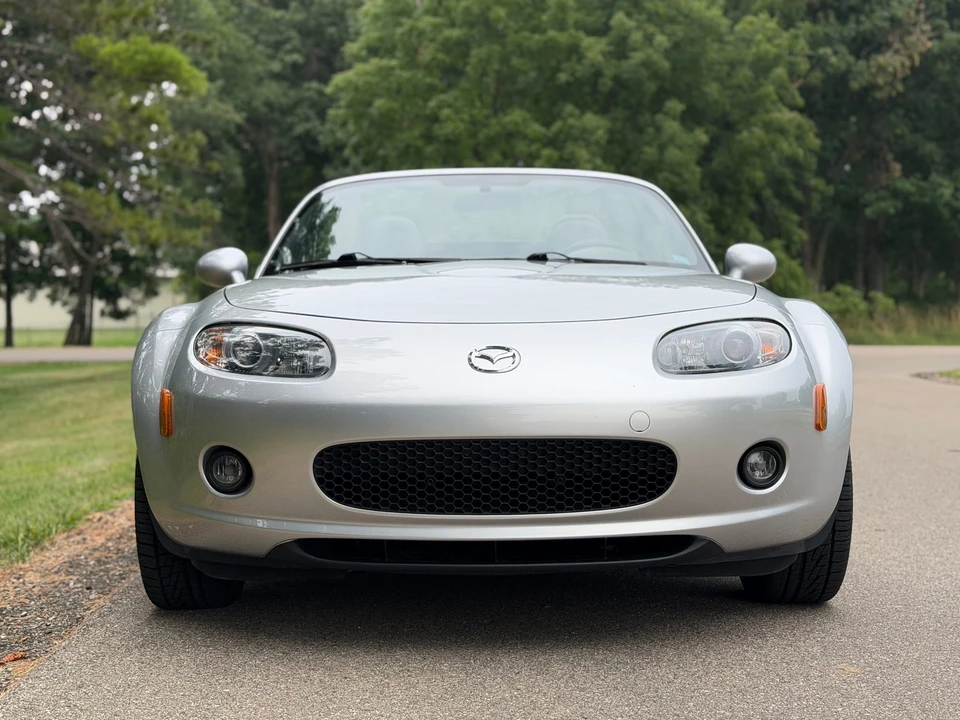2006 Mazda NC MX-5 Miata - Image 25 of 31