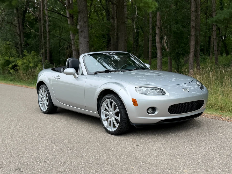 2006 Mazda NC MX-5 Miata - Image 30 of 31