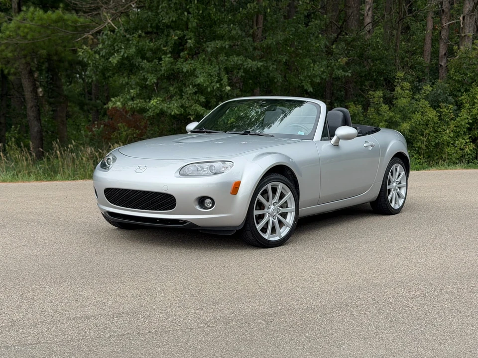 2006 Mazda NC MX-5 Miata - Image 21 of 31