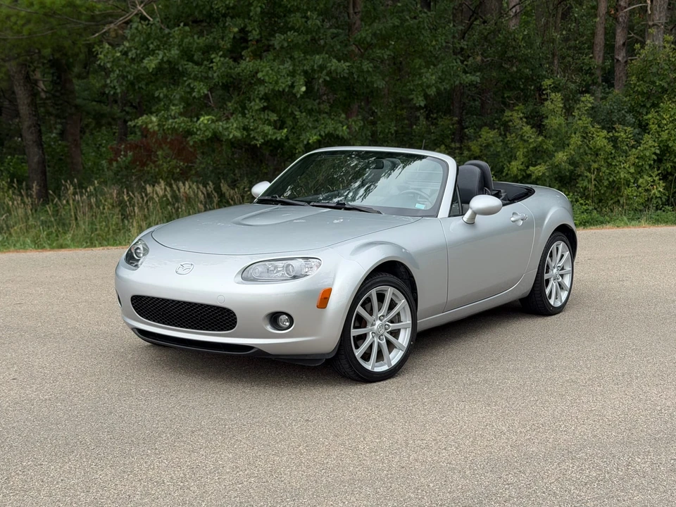 2006 Mazda NC MX-5 Miata - Image 20 of 31