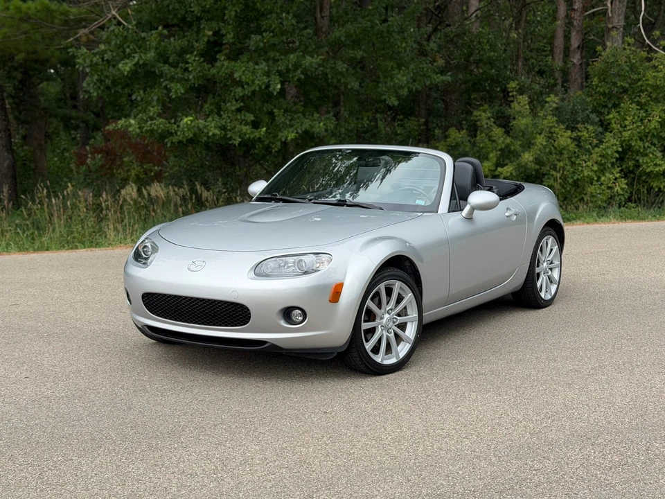 2006 Mazda NC MX-5 Miata - Image 19 of 31