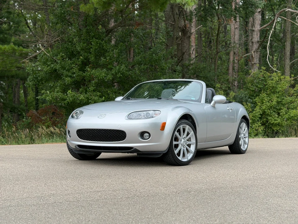 2006 Mazda NC MX-5 Miata - Image 16 of 31