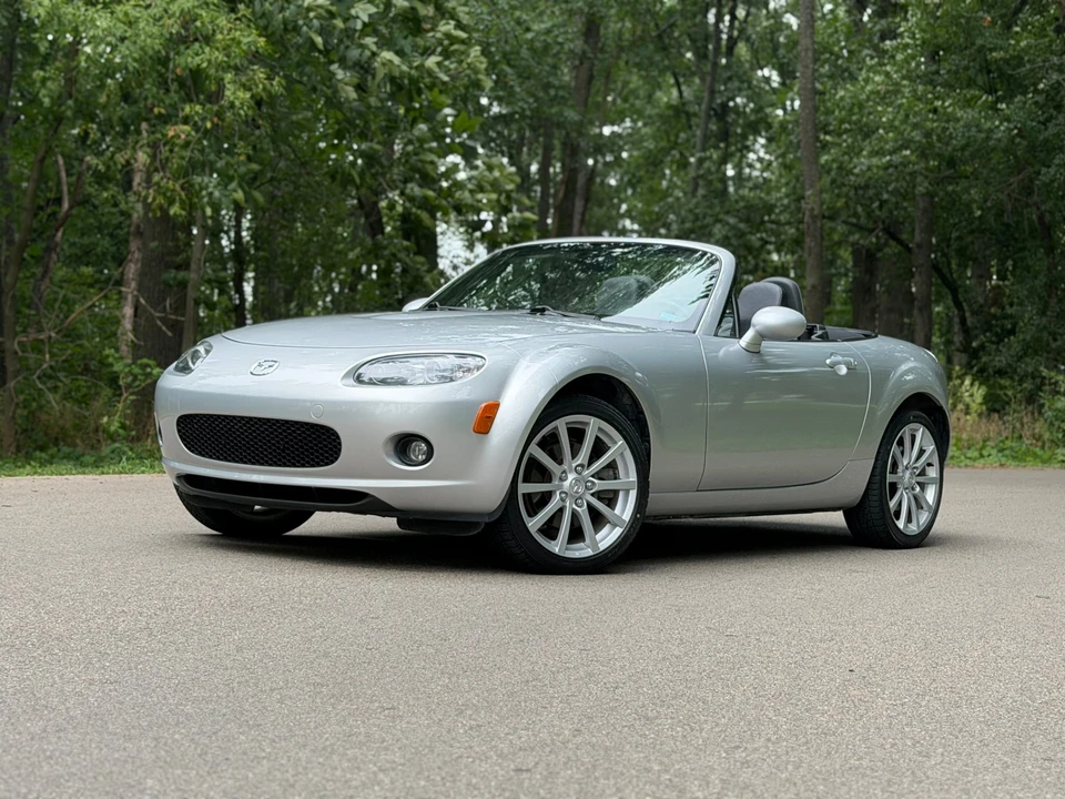 2006 Mazda NC MX-5 Miata - Image 10 of 31
