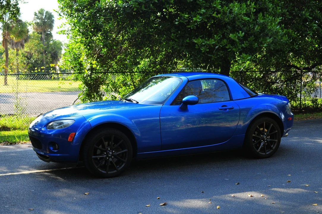 2006 Mazda NC MX-5 Miata - Image 17 of 31
