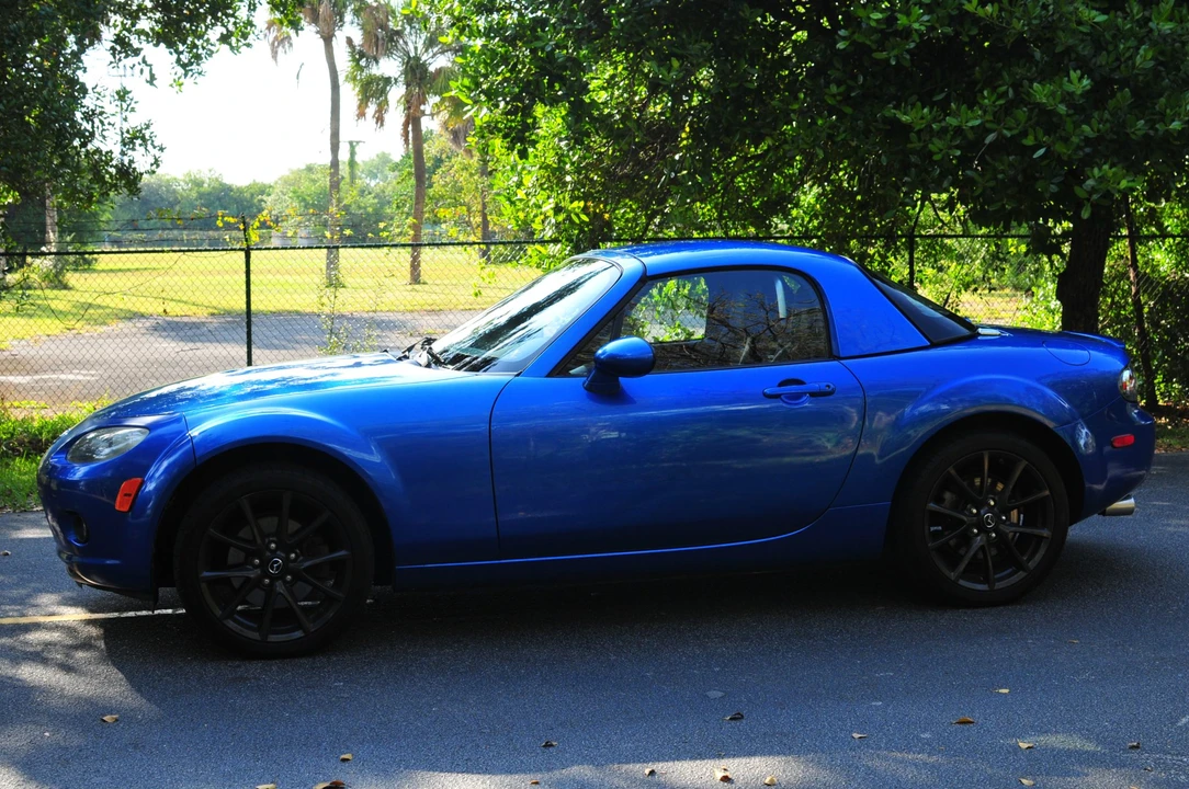 2006 Mazda NC MX-5 Miata - Image 18 of 31