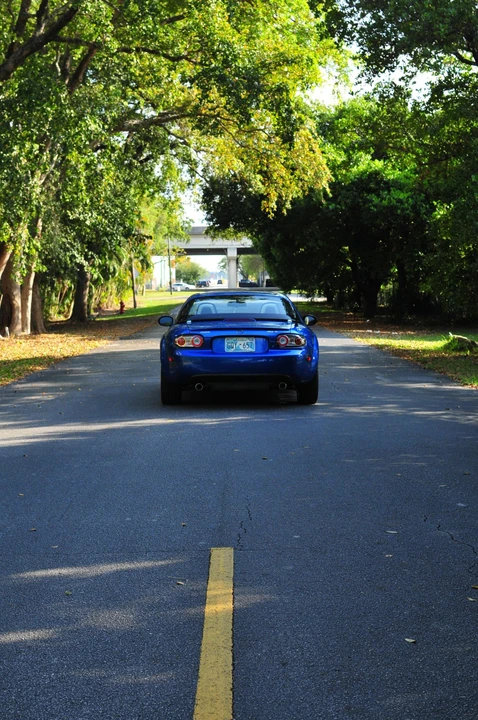 2006 Mazda NC MX-5 Miata - Image 28 of 31