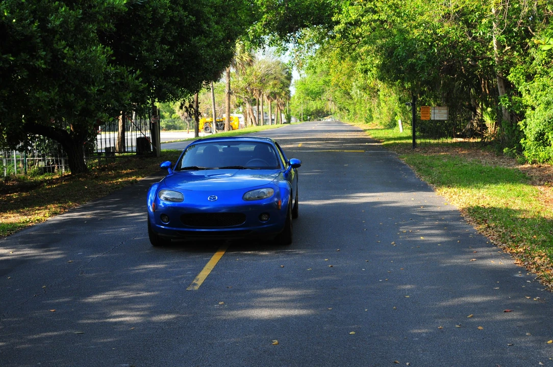 2006 Mazda NC MX-5 Miata - Image 12 of 31