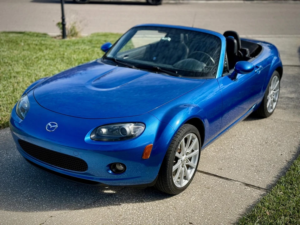 2006 Mazda NC MX-5 Miata - Image 2 of 31