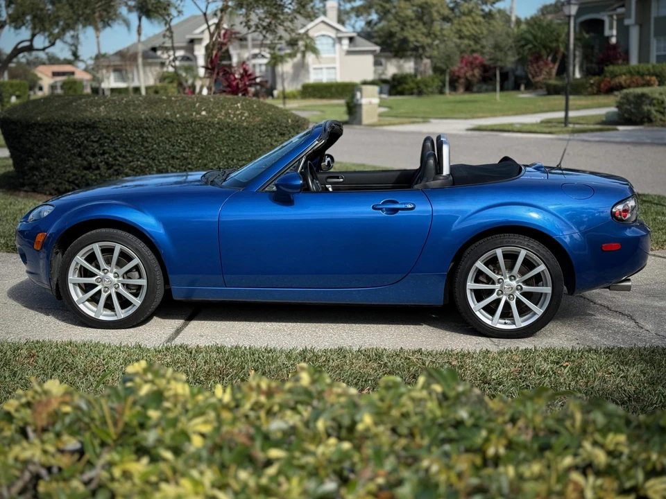 2006 Mazda NC MX-5 Miata - Image 3 of 31