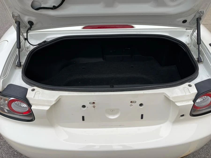 2006 Mazda NC MX-5 Miata - Image 10 of 10