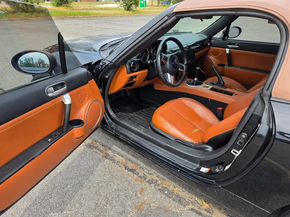 2006 Mazda NC MX-5 Miata - Image 11 of 20