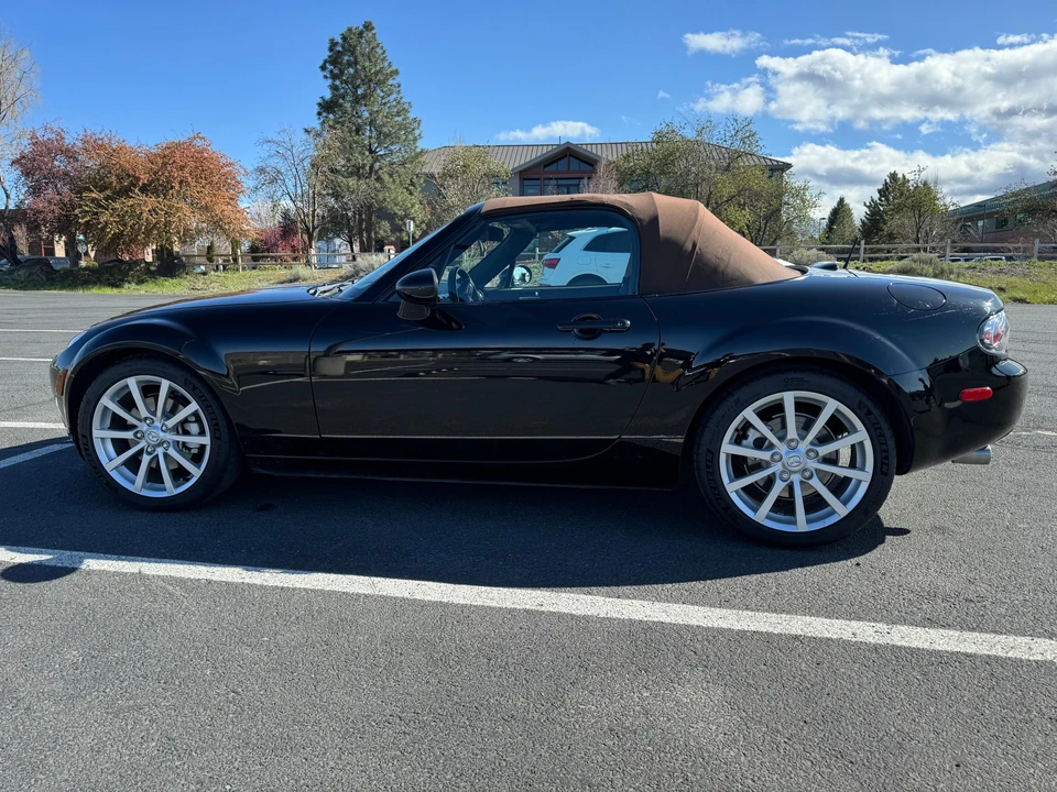 2006 Mazda NC MX-5 Miata - Image 15 of 31