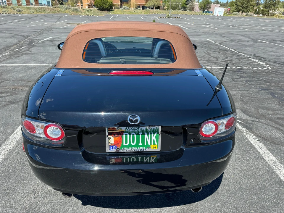 2006 Mazda NC MX-5 Miata - Image 17 of 31