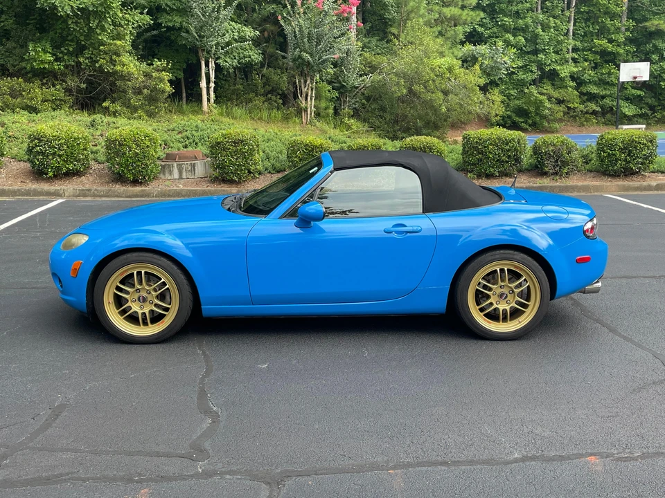 2006 Mazda NC MX-5 Miata - Image 24 of 31