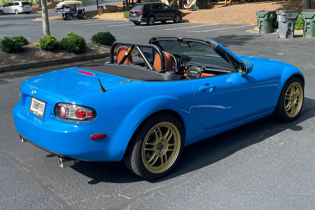 2006 Mazda NC MX-5 Miata - Image 4 of 31