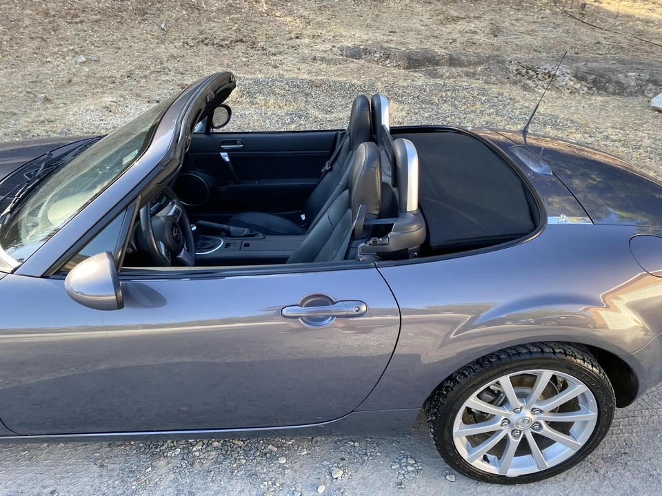2006 Mazda NC MX-5 Miata - Image 9 of 20